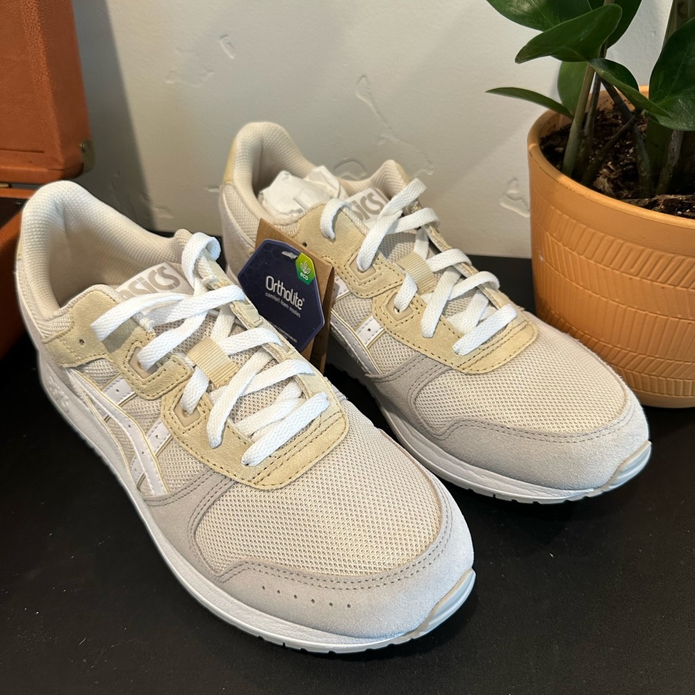 ASICS Lyte Classic